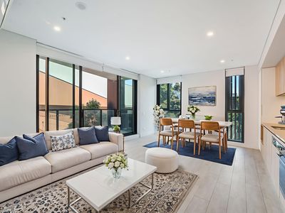 408 / 54 Soldiers Parade, Edmondson Park