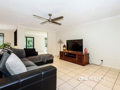 16 Rachele Close, Forest Lake
