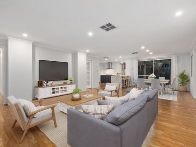 30 Kingsland Loop, Canning Vale