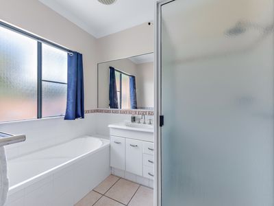 6 / 7 Erromango Drive, Jubilee Pocket