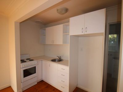 2 / 18 Bakewell Street, Herne Hill