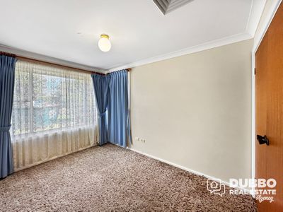 9 Potter Close, Dubbo