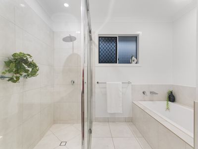 3 Sovereign Terrace, Idalia