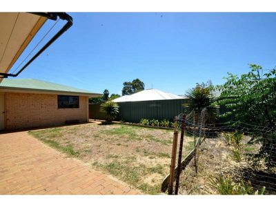 37 Little John Road, Armadale