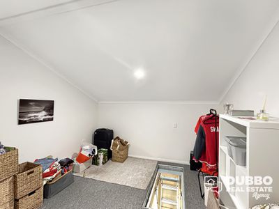 8 Gunsynd Circuit, Dubbo