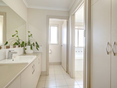 10 Henry Moss Court, Murray Bridge