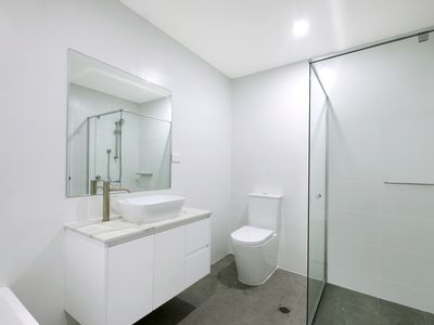 G03 / 102 Great Western Highway, Westmead
