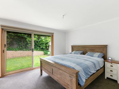 18 Priestley Crescent, Seymour