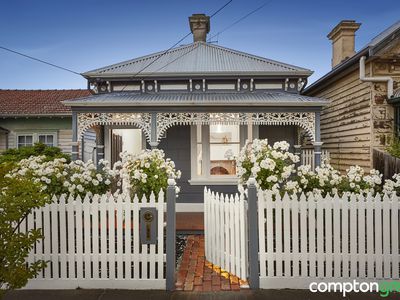 83 Farm Street, Newport