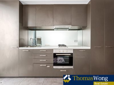 411 / 30-34 Bray Street, South Yarra