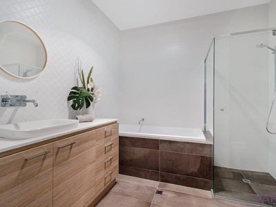 13A-13B Gulfview Drive, Rostrevor