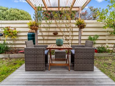 11 / 42 Eramosa Road  East , Somerville
