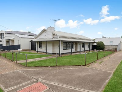 11 Barker Avenue, Findon