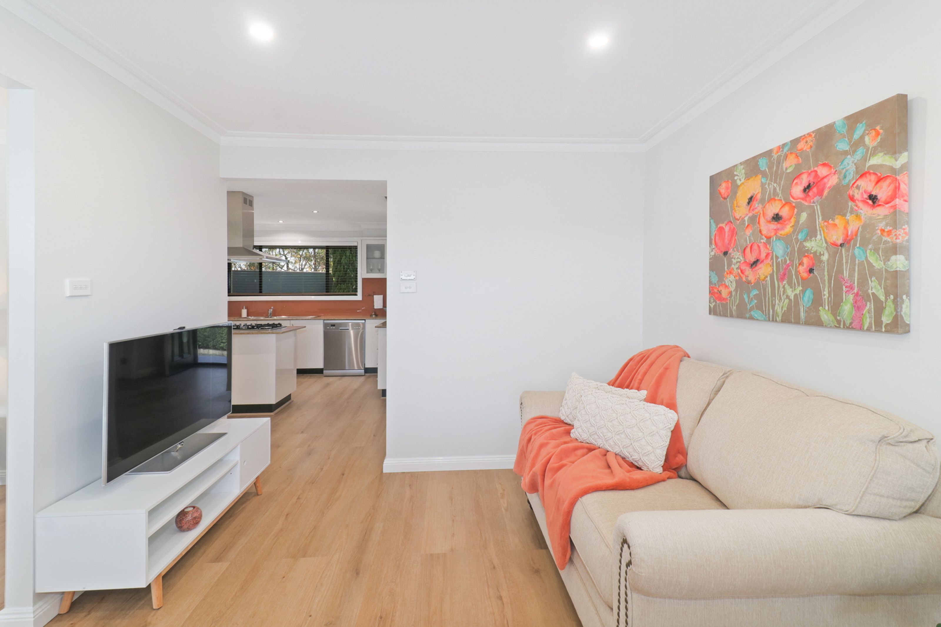 25-27 Knox Street, GLENMORE PARK