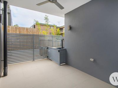 6 / 7 Durham Street, Coorparoo