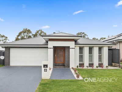 13 Holroyd Street, Albion Park