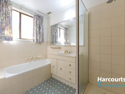 15 Mataranka Street, Hawker