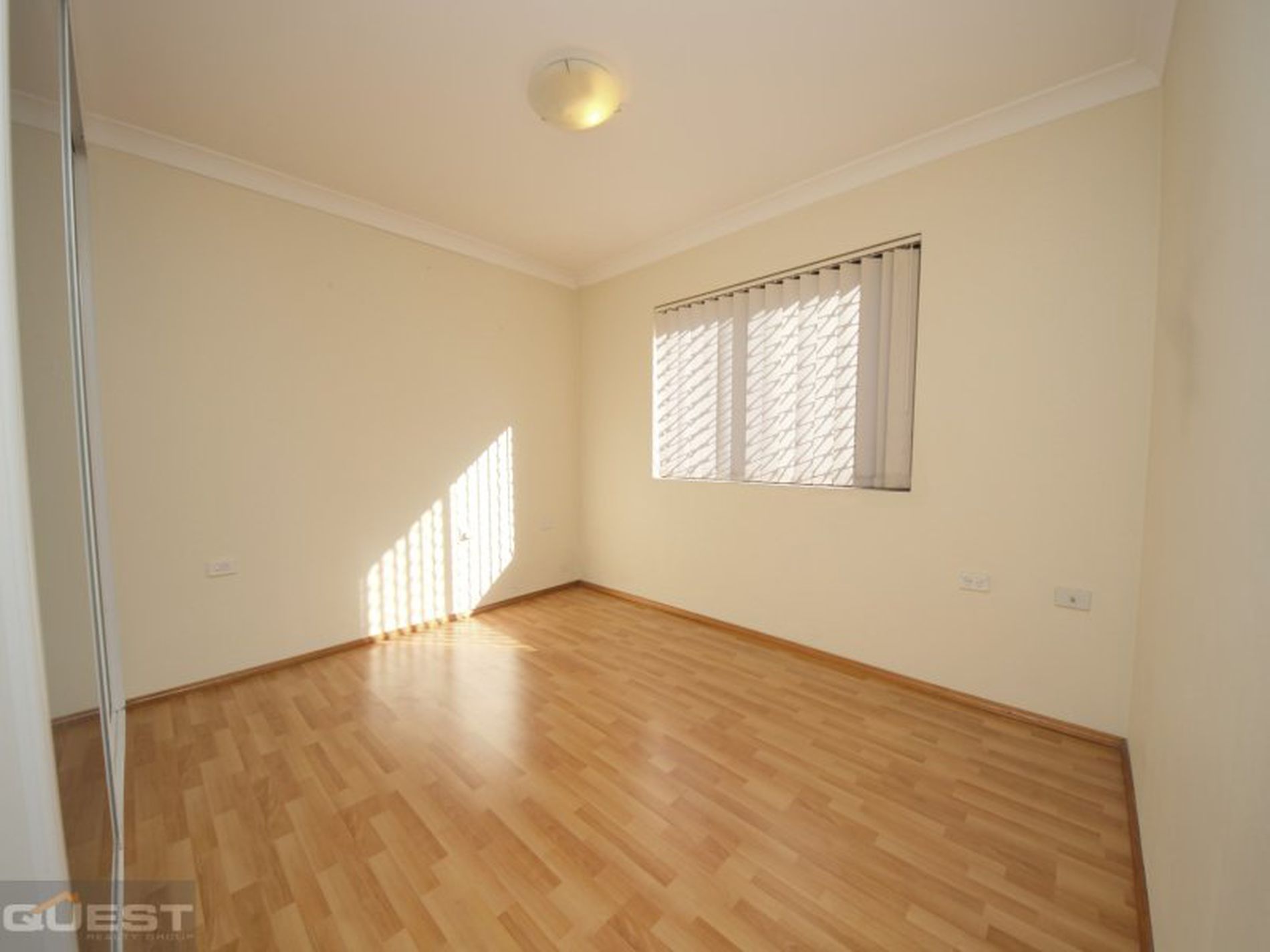 10 / 2A Mulla Road, Yagoona