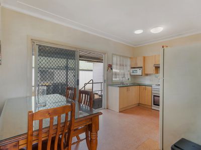 14 Aubrey Street, Ingleburn