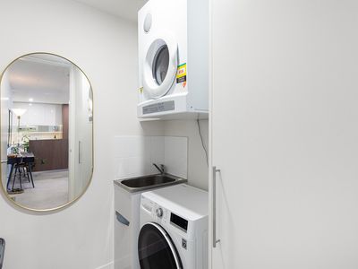 607 / 2 Moreau Parade, East Perth