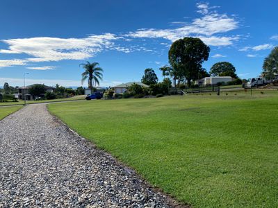 64 Cove Boulevard, River Heads