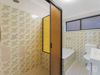 24 Diamond Head Drive, Budgewoi