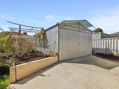 5 Elbrus Way, Caversham