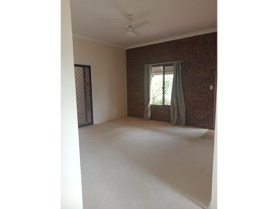 1 / 450 Elliott Heads Road, Woongarra