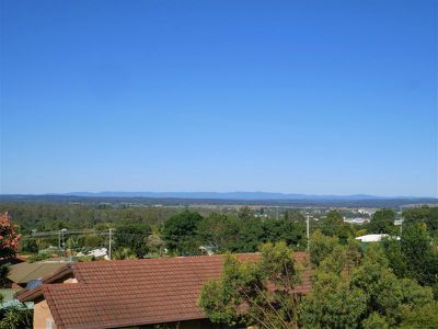 6 Neville Place, Kingaroy