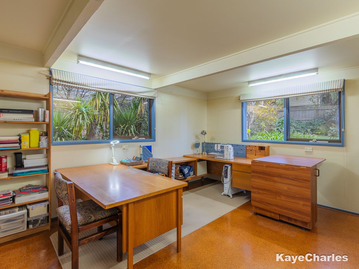 5 Burton Road, Beaconsfield Upper