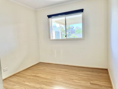 13 Heathcote Road, Manor Lakes