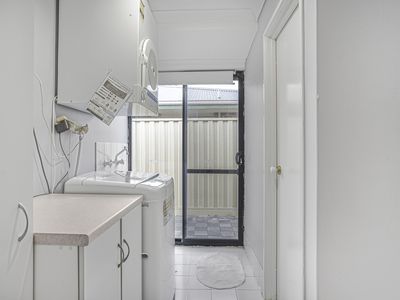 12 Wundu Entrance, South Guildford