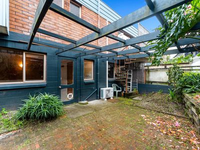 2/3 Omana Road, Milford