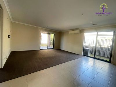 1 Rodeo Grove, Point Cook