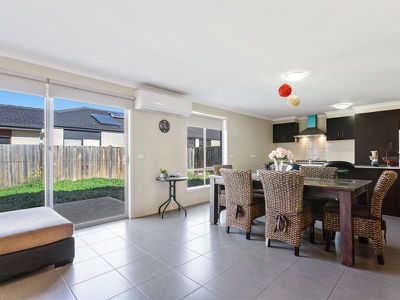 42 Ceratta Crescent, Tarneit