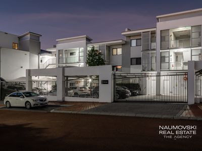 16 / 1 Walsh Loop, Joondalup