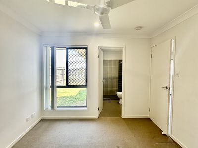 2 / 24 Negrita Street, Harristown