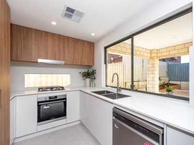 11C Canara Road, Westminster