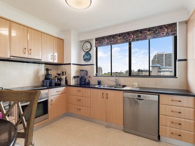 The Penthouse / 20 Endeavour Parade, Tweed Heads