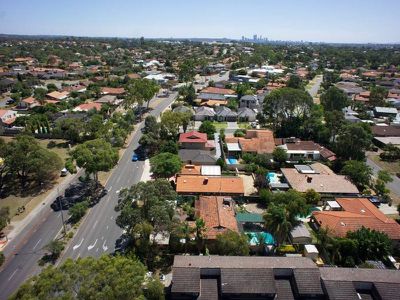 256 Riseley Street, Booragoon