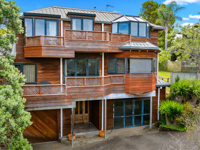 1/62 Beach Road, Castor Bay