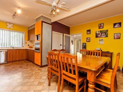 18 Murphy St, Rutherglen