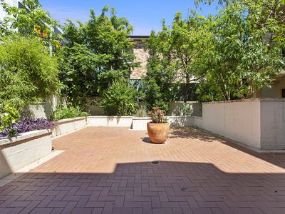 4 / 36-38 Loftus Street, Wollongong