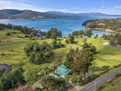 5703 Huon Highway, Surges Bay