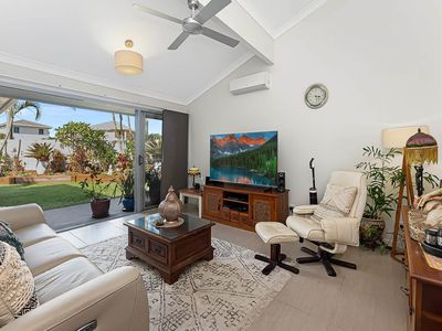 7 Allunga Court, Mooloolaba