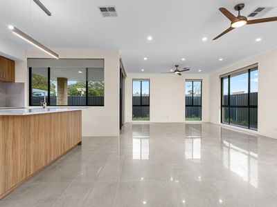 8A Gibson Street, Mount Pleasant