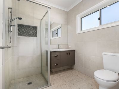 91 JACKEROO CIRCUIT, Thurgoona