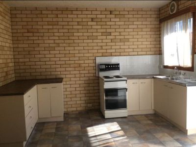 2 / 31 Point Road, Tuncurry