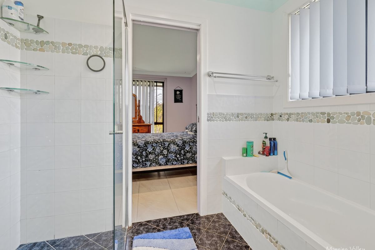 5 Mitchell Close, Coopernook