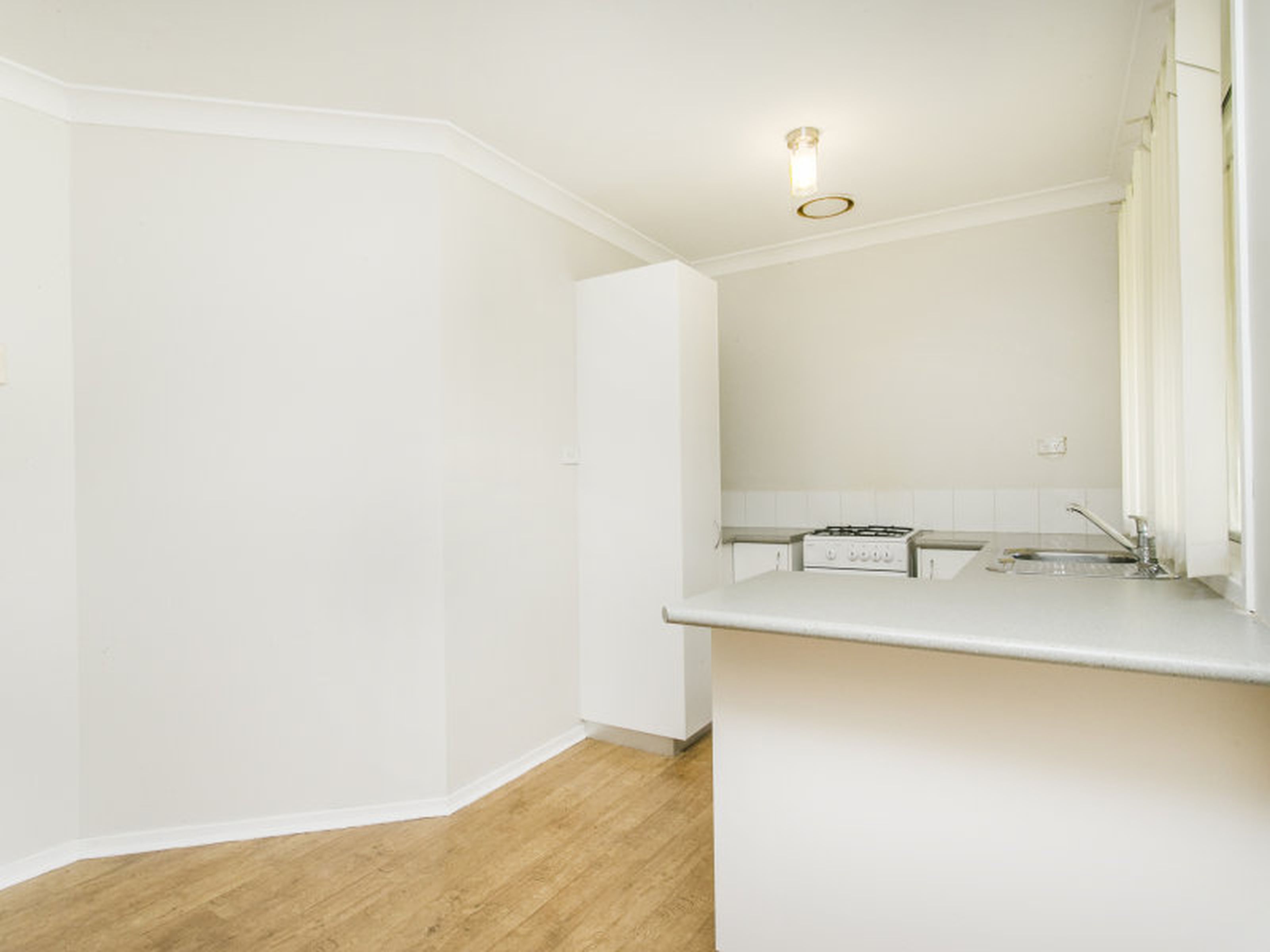 9 Sandpiper Crescent , CLAREMONT MEADOWS